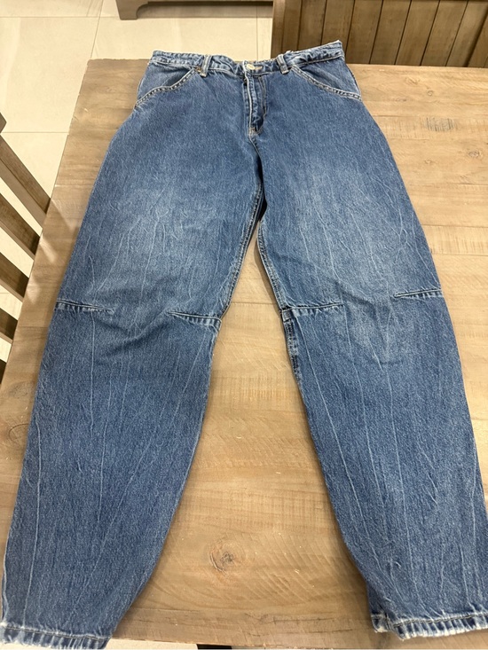 Zara Denim - Zara Women's Relaxed Fit Blue Denim Jeans